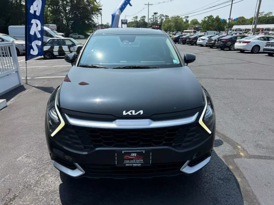 2023 Kia Sportage Hybrid LX photo 1