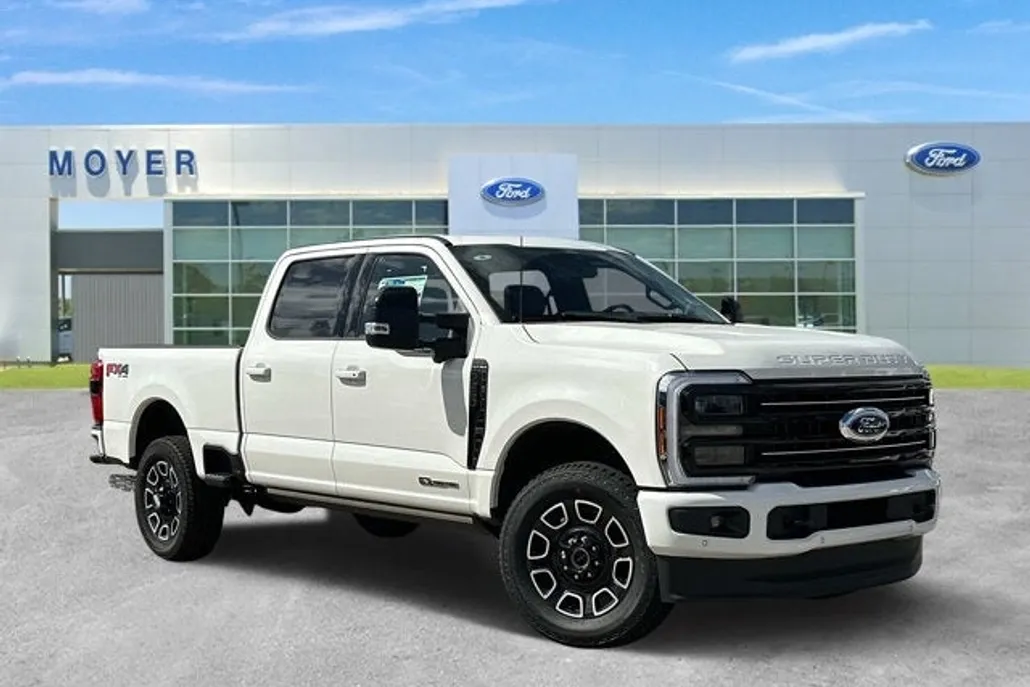 2025 Ford F-250 Platinum photo 1