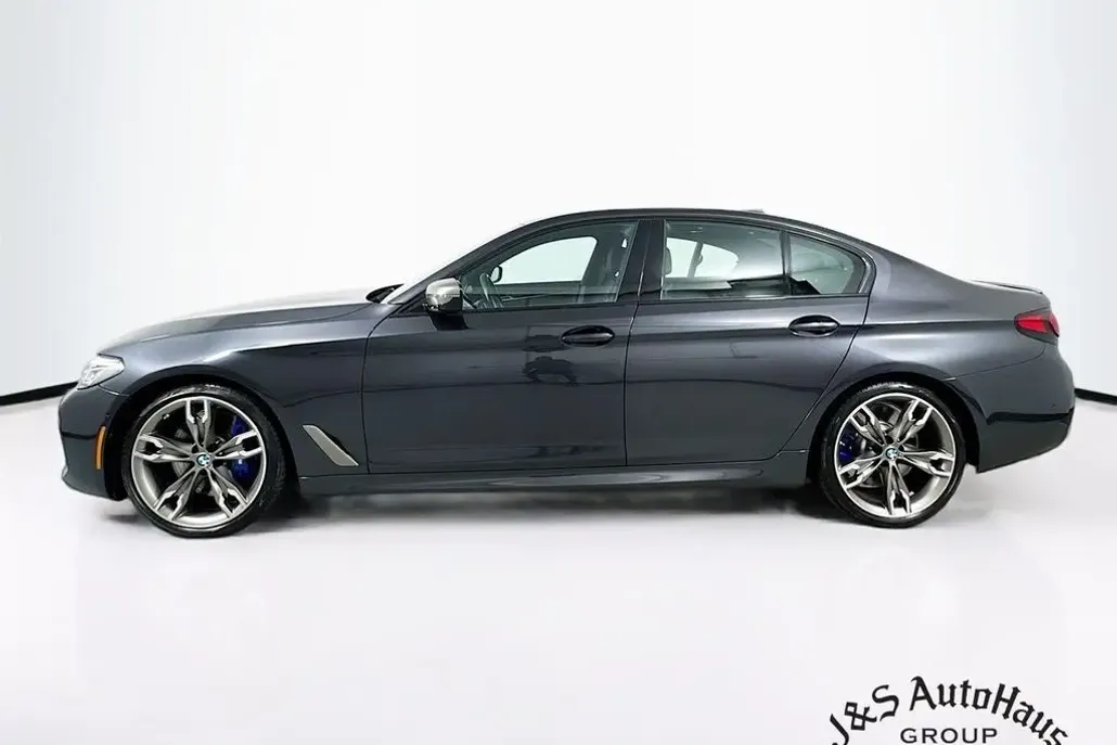 2023 Bmw M550i xDrive photo 1