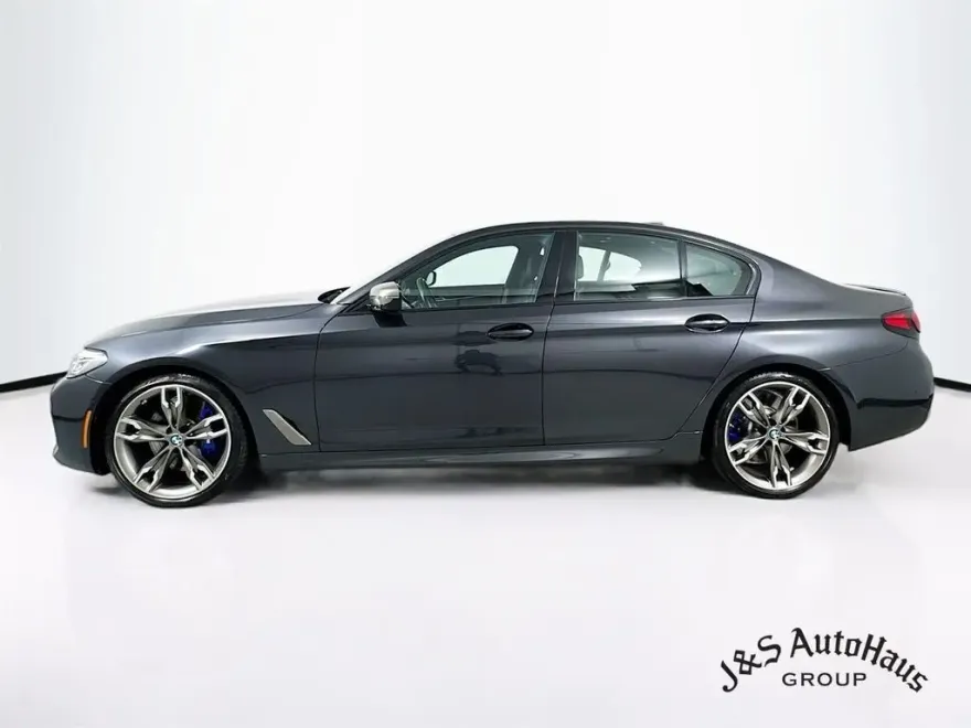 2023 Bmw M550i xDrive photo 1