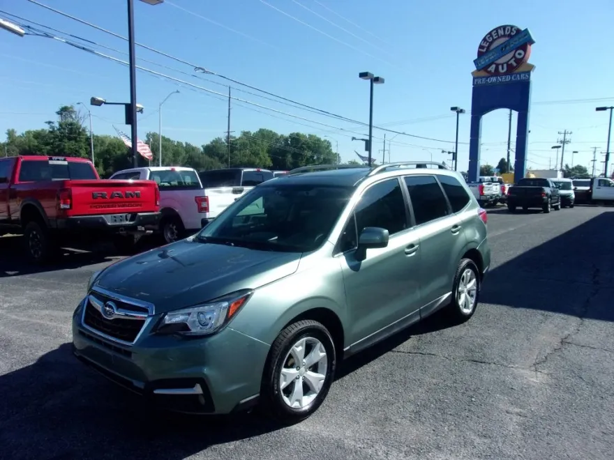 2018 Subaru Forester 2.5i Touring photo 1
