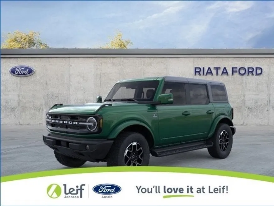 2025 Ford Bronco Outer Banks photo 1