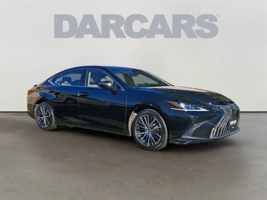 2024 Lexus ES 300h Premium photo 1