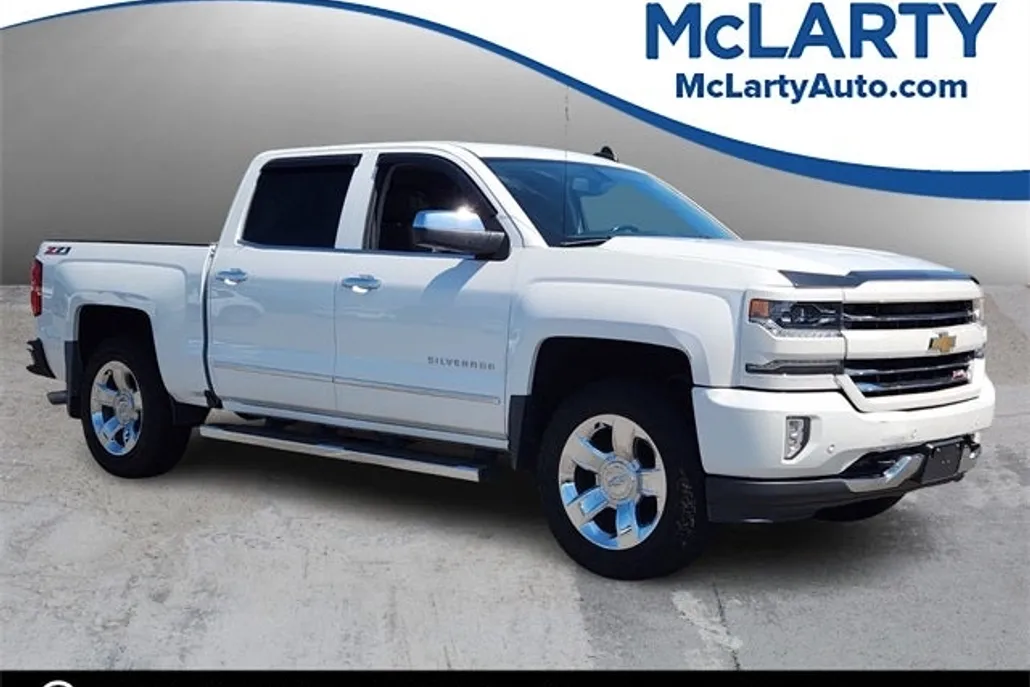 2017 Chevrolet Silverado 1500 LTZ photo 1
