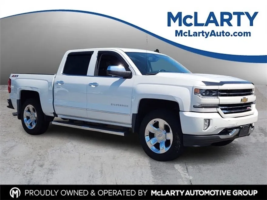 2017 Chevrolet Silverado 1500 LTZ photo 1