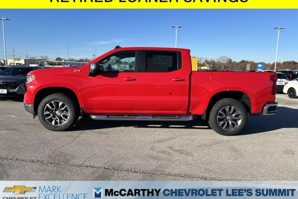 2025 Chevrolet Silverado 1500 LT photo 1