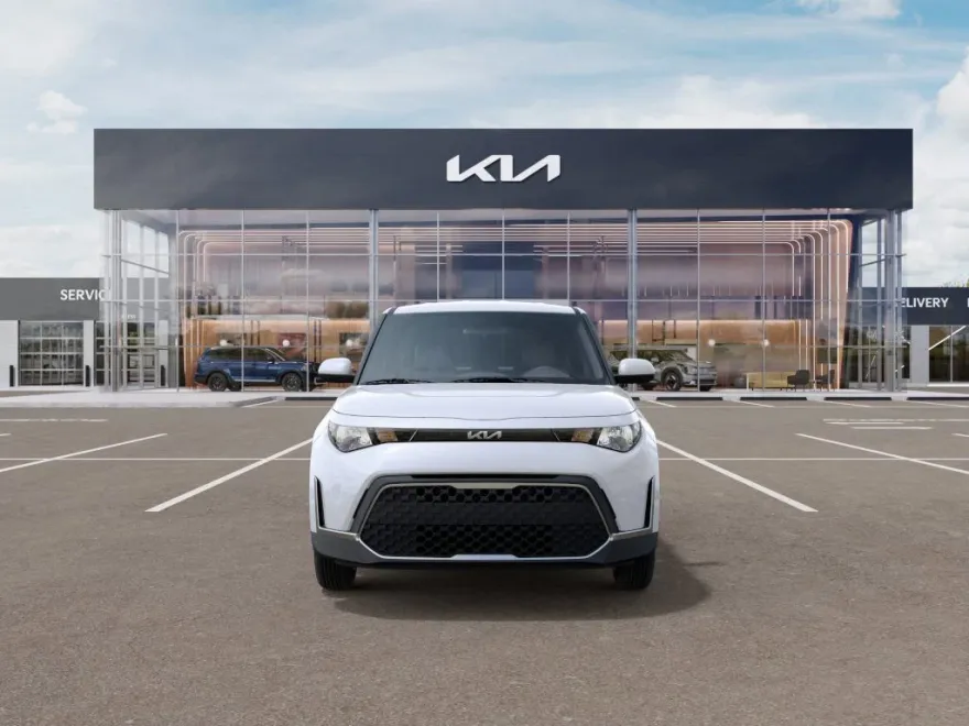 2025 Kia Soul S photo 1