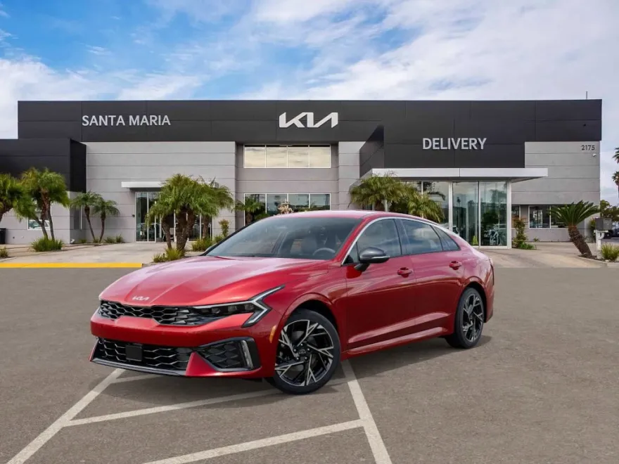 2026 Kia K5 GT-Line photo 1