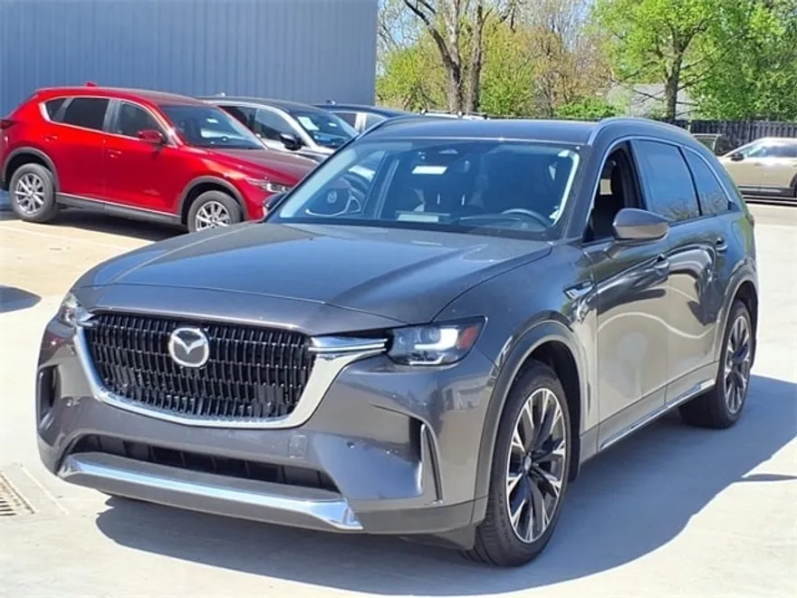 2024 Mazda CX-90 Premium photo 1