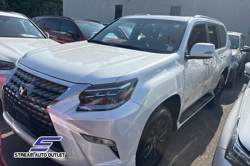2023 Lexus GX 460 photo 1