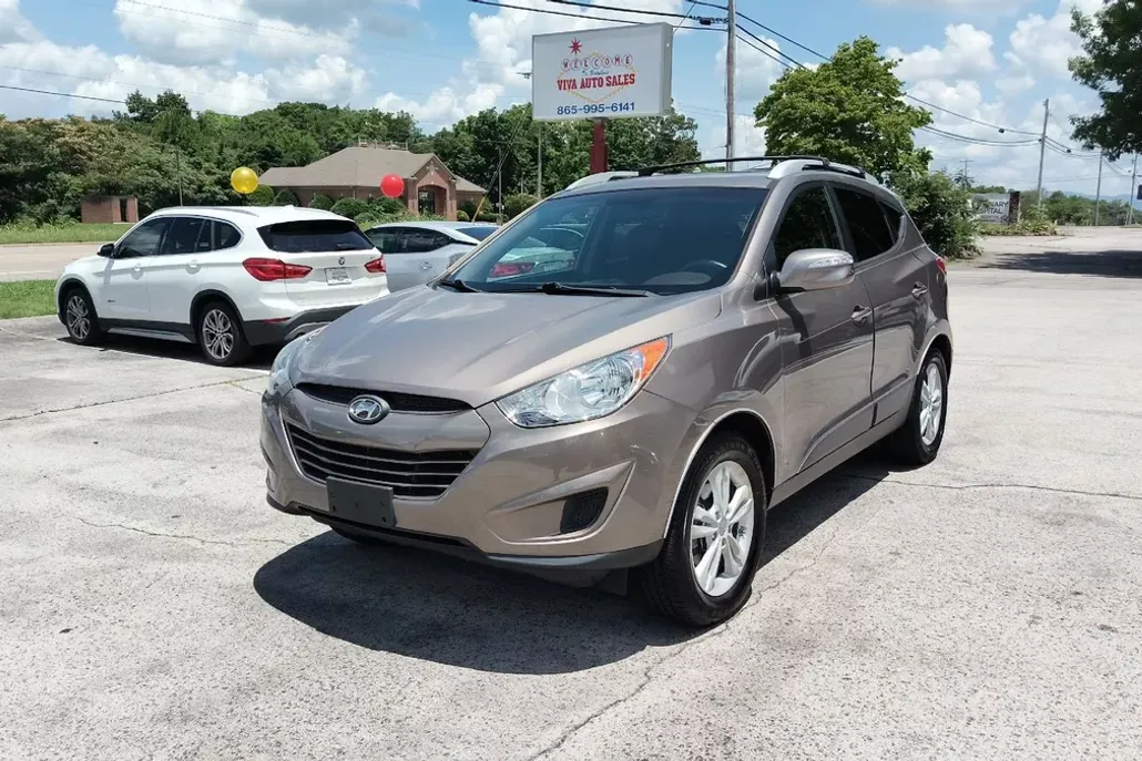 2012 Hyundai Tucson GLS photo 1