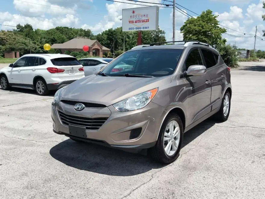 2012 Hyundai Tucson GLS photo 1