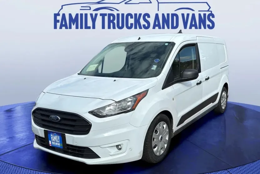 2020 Ford Transit Connect XLT photo 1