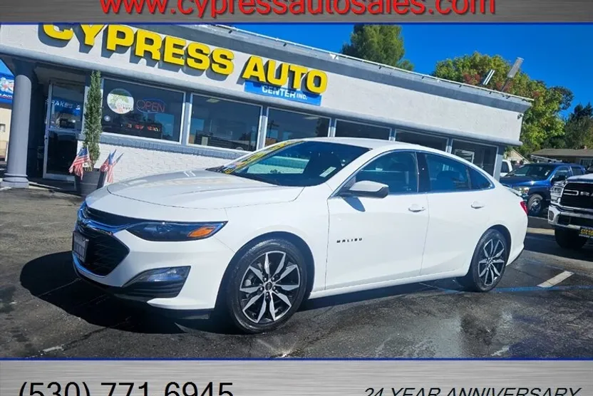 2024 Chevrolet Malibu RS photo 1