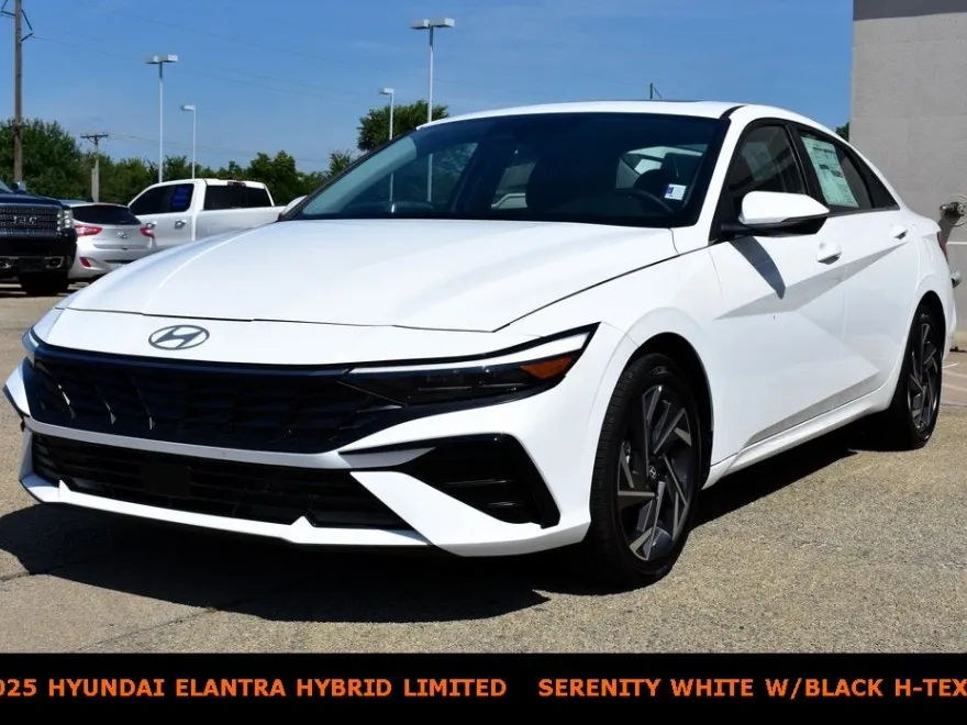 2025 Hyundai Elantra Hybrid Limited photo 1