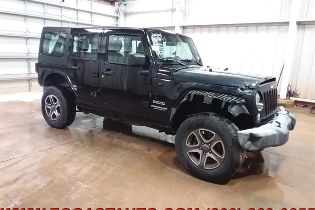 2016 Jeep Wrangler Unlimited Sport photo 1