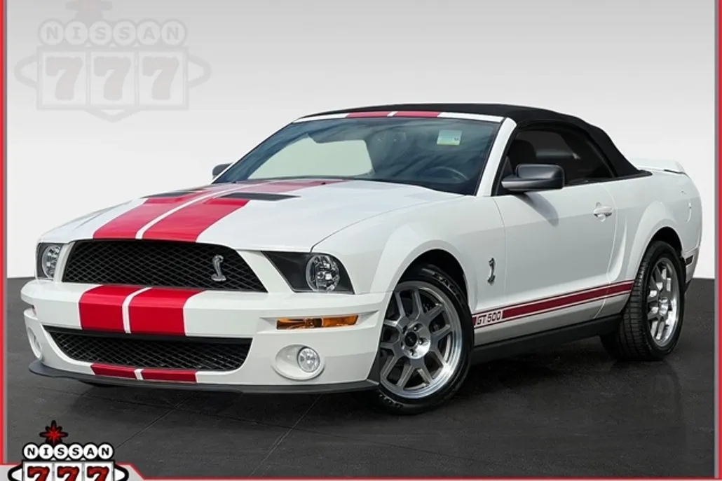 2008 Ford Mustang Shelby GT500 photo 1