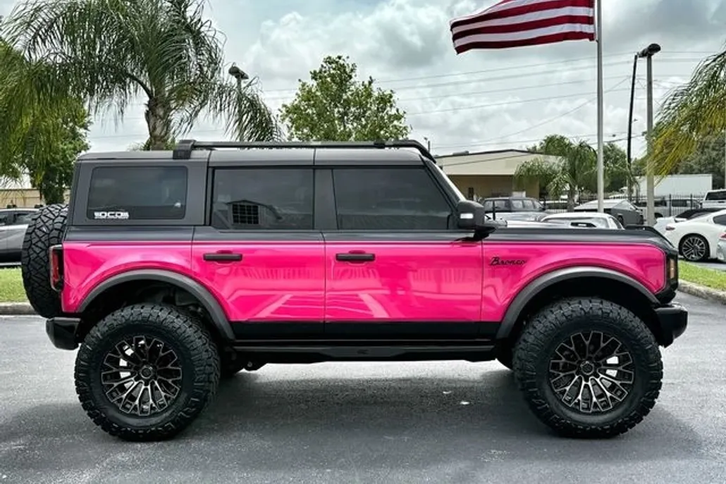 2022 Ford Bronco Wildtrak photo 1