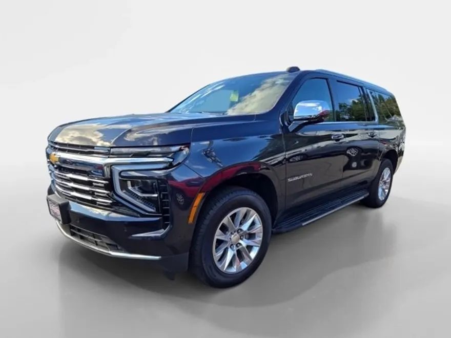 2025 Chevrolet Suburban Premier photo 1