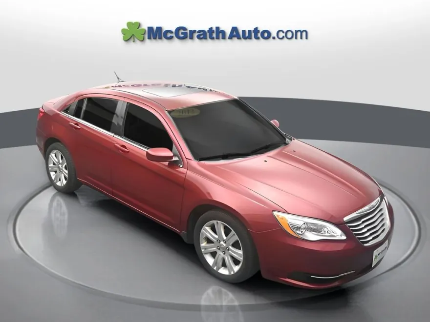 2012 Chrysler 200 Touring photo 1