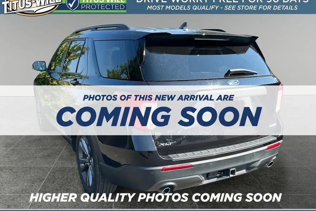 2022 Ford Explorer XLT photo 1