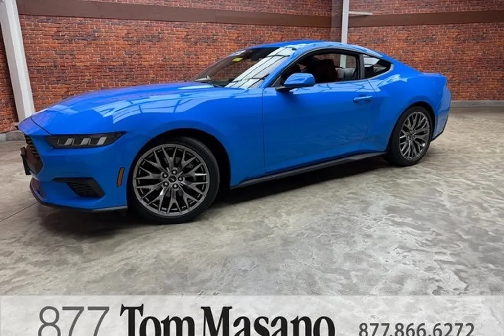 2024 Ford Mustang EcoBoost Premium photo 1