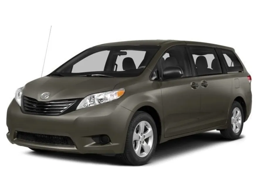 2015 Toyota Sienna XLE photo 1