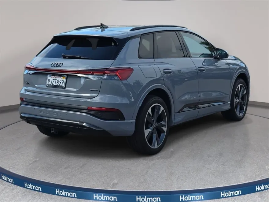 2024 Audi Q4 E-tron Premium Plus photo 1