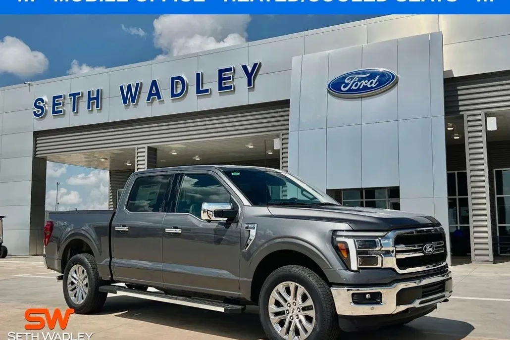 2025 Ford F-150 Lariat photo 1