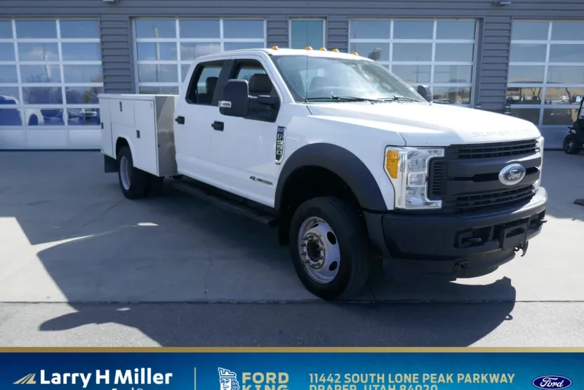 2017 Ford F-550 XL photo 1