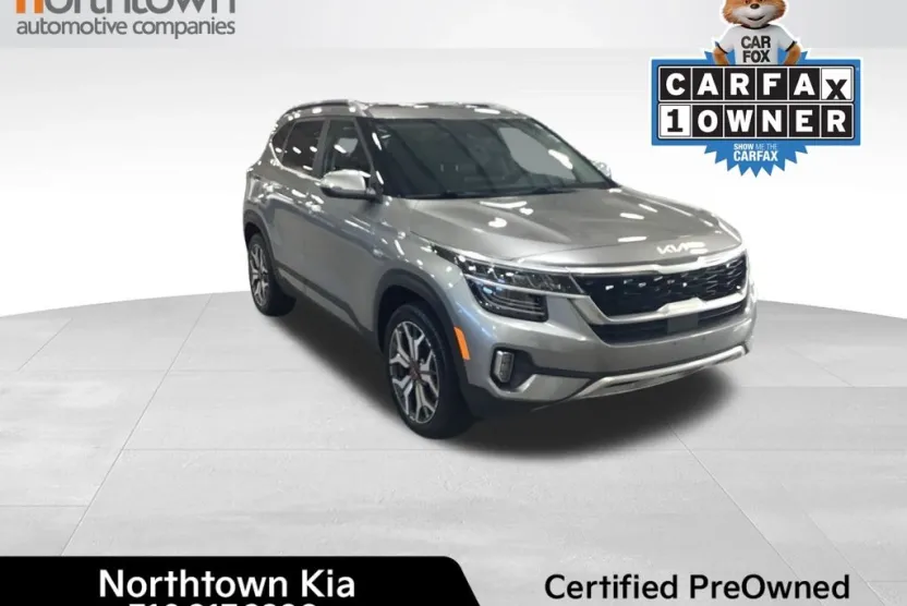 2023 Kia Seltos SX photo 1