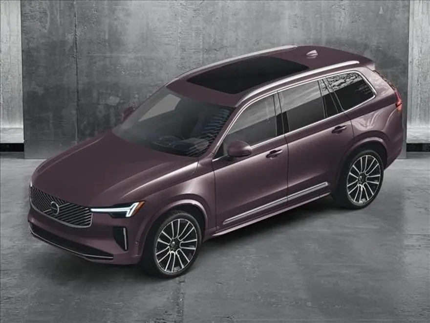 2025 Volvo XC90 Core photo 1