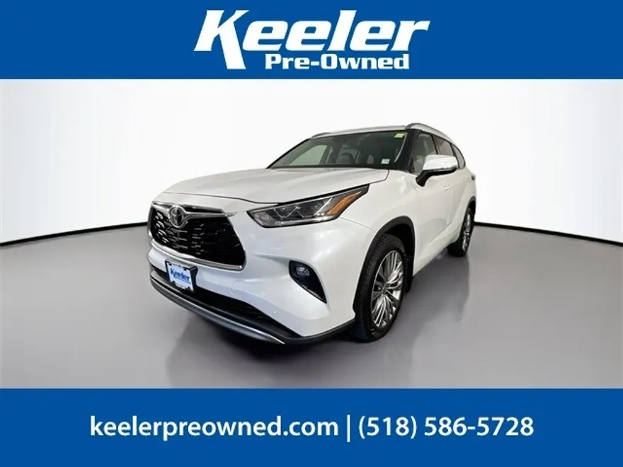 2022 Toyota Highlander Platinum photo 1