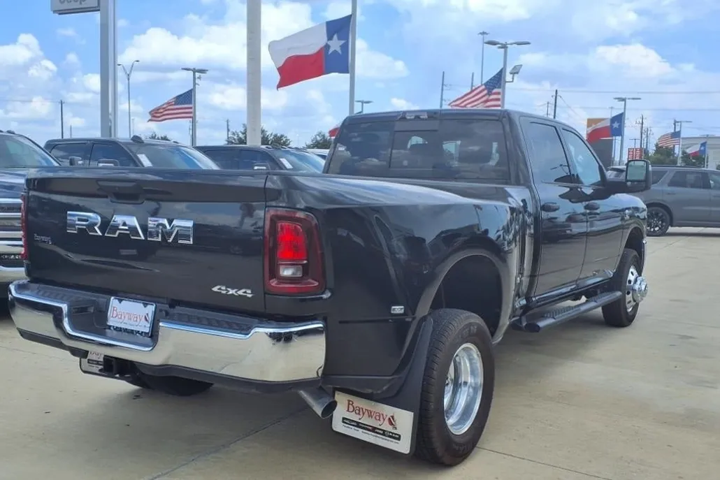 2026 Ram 3500 Tradesman photo 1