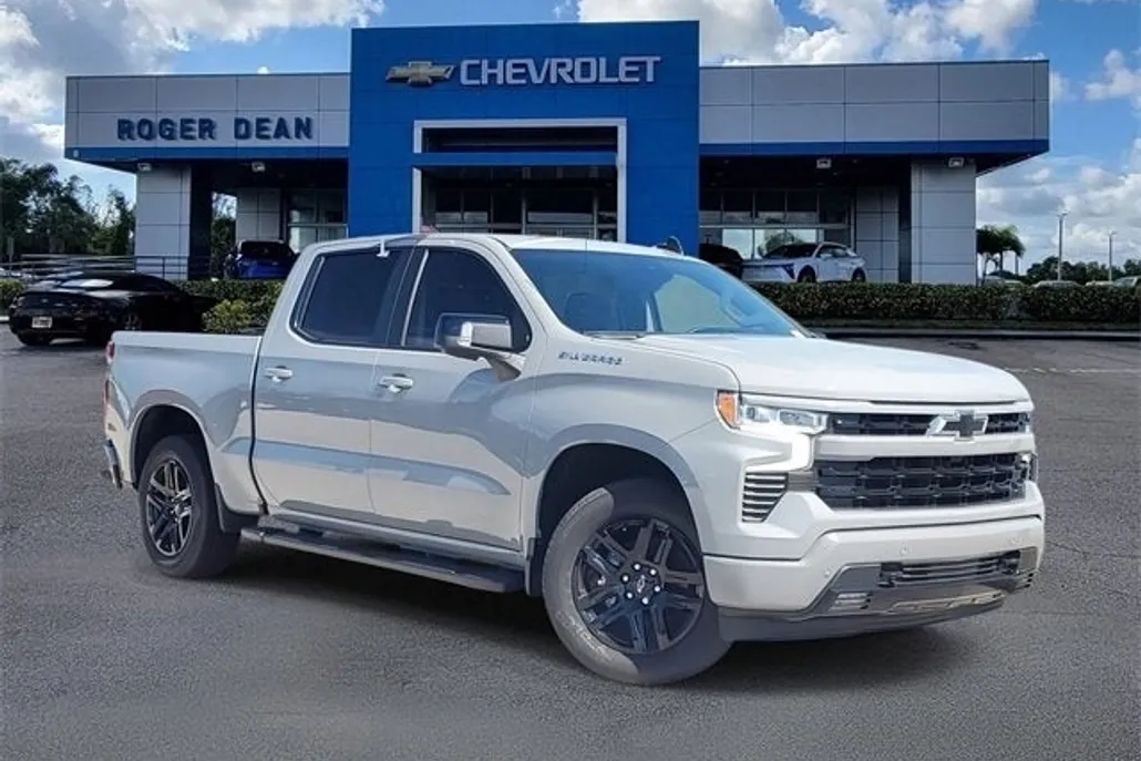 2025 Chevrolet Silverado 1500 RST photo 1