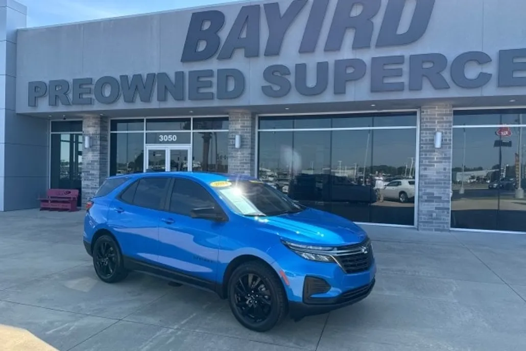 2024 Chevrolet Equinox LS photo 1