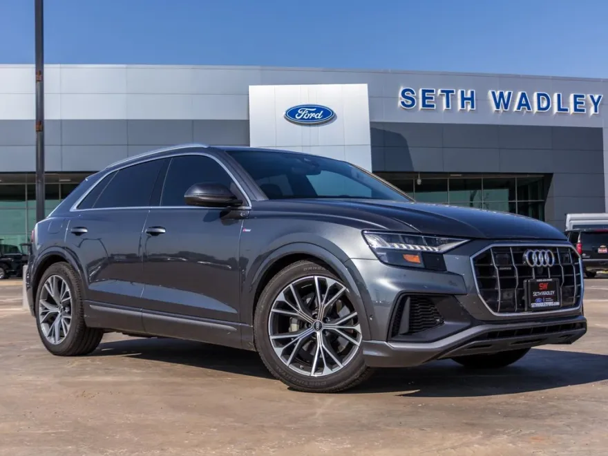2023 Audi Q8 55 Premium Plus photo 1