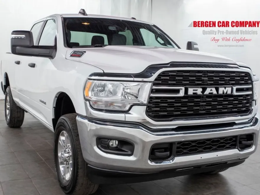 2024 Ram 2500 Big Horn photo 1