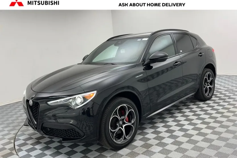 2022 Alfa Romeo Stelvio Ti Sport photo 1