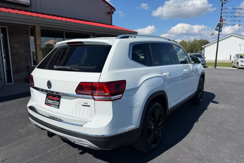 2018 Volkswagen Atlas SEL Premium photo 1