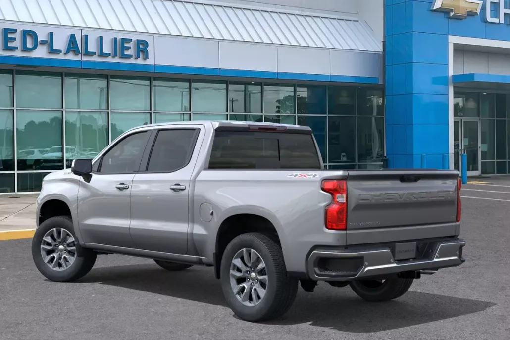 2026 Chevrolet Silverado 1500 LT photo 1