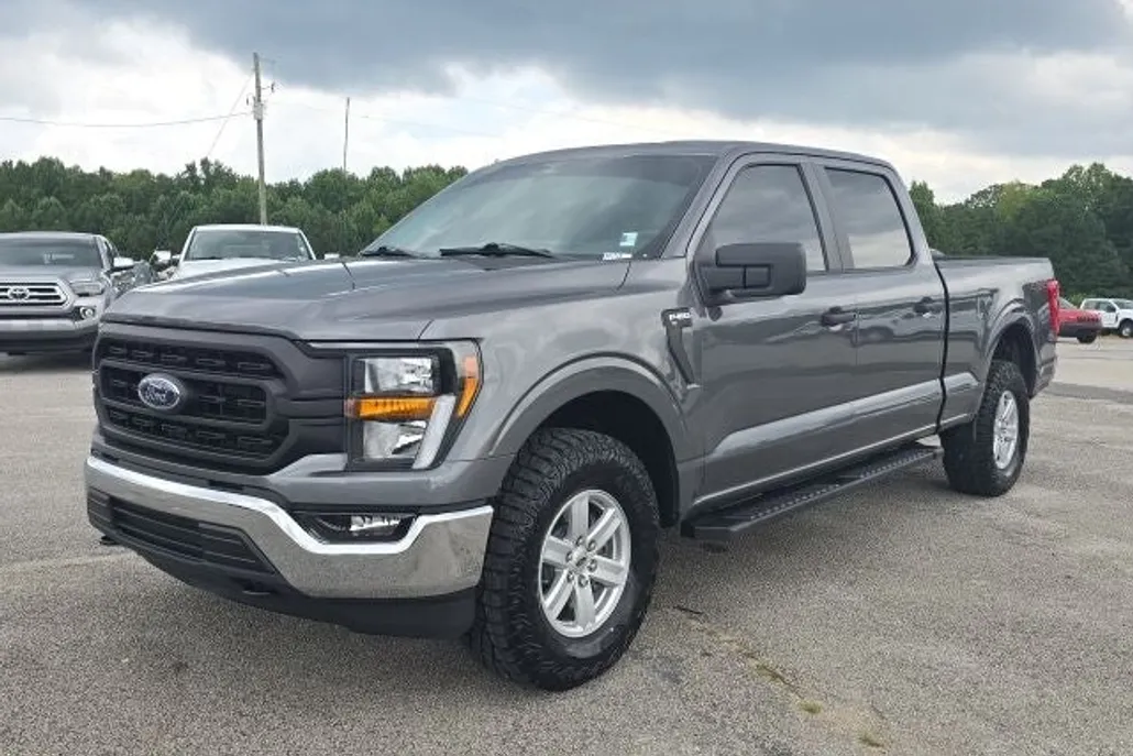 2023 Ford F-150 XL photo 1