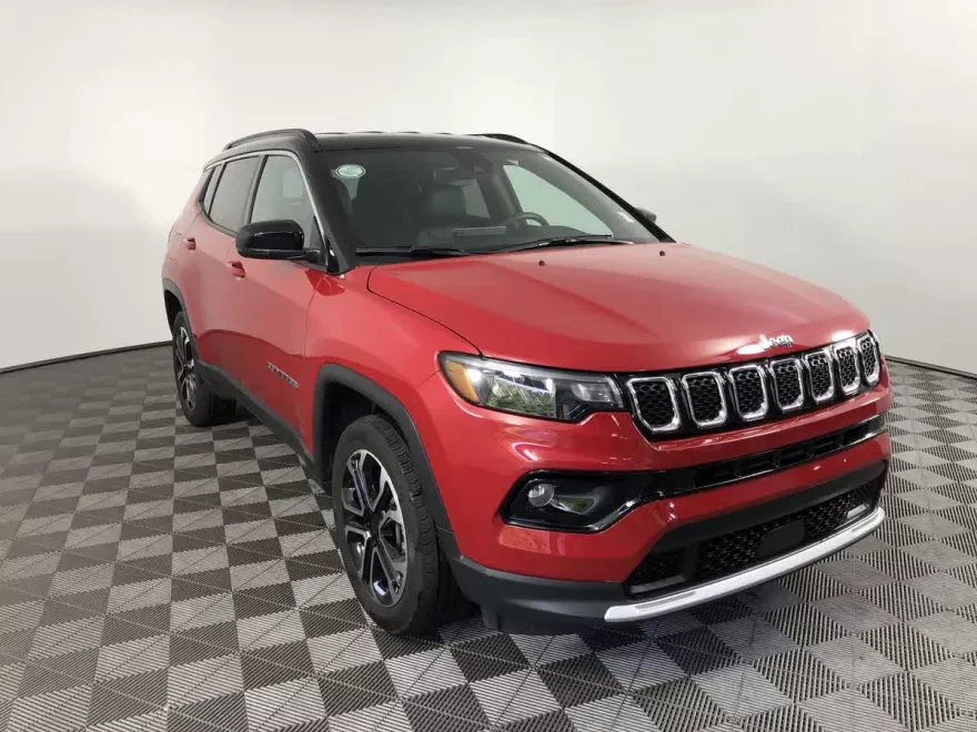 2023 Jeep Compass Limited photo 1