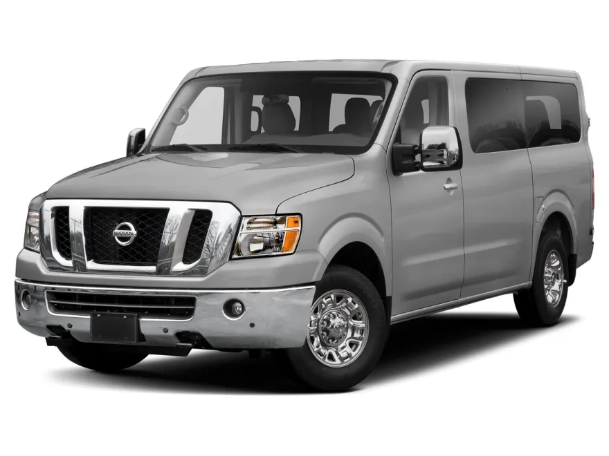2019 Nissan NV3500 HD SL photo 1