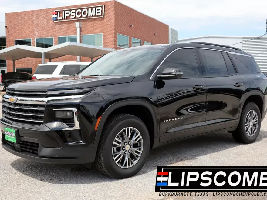 2025 Chevrolet Traverse photo 1
