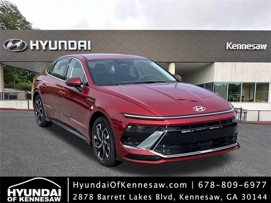 2025 Hyundai Sonata SEL photo 1