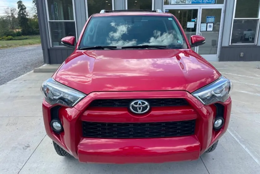 2016 Toyota 4Runner SR5 Premium photo 1
