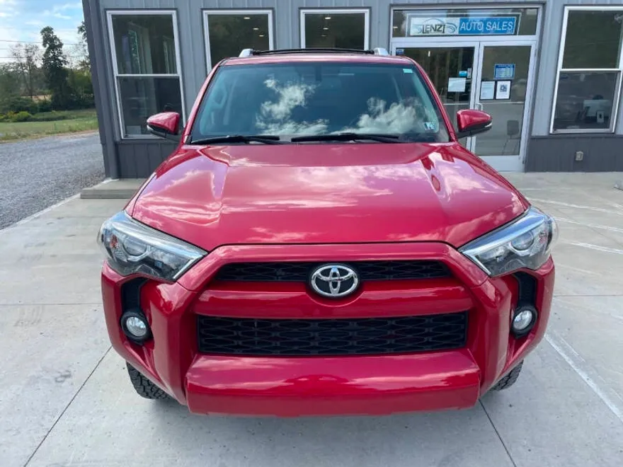 2016 Toyota 4Runner SR5 Premium photo 1