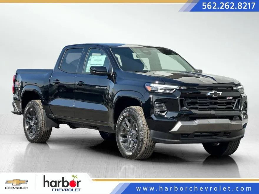 2025 Chevrolet Colorado Z71 photo 1