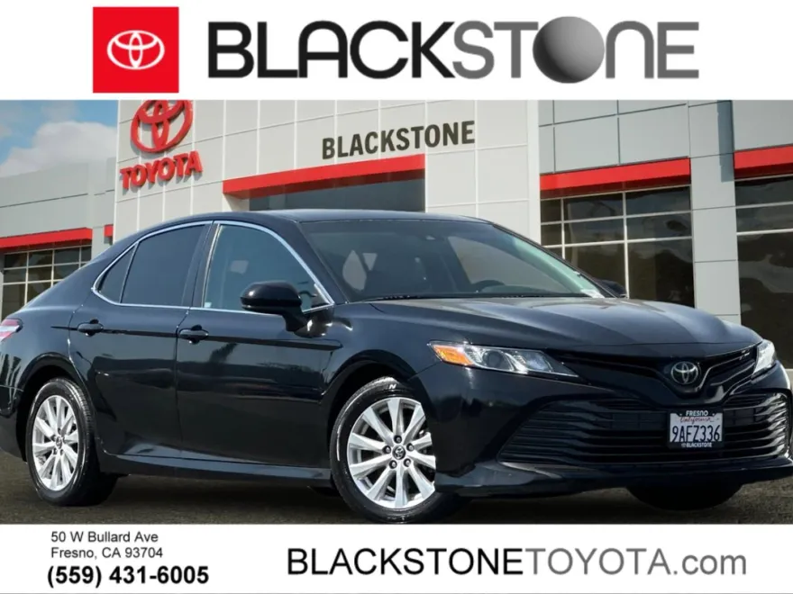 2018 Toyota Camry SE XLE photo 1